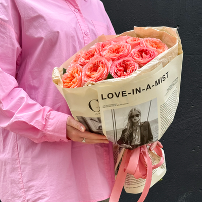 Букет из 11 пионовидных роз