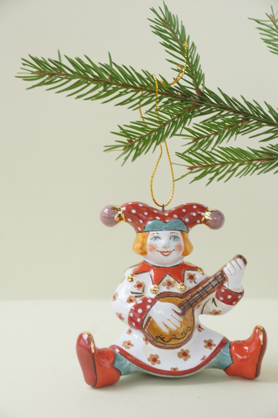 Скоморох-музыкант