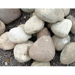 Валун Домбай речной однотонный, фракция 300-500 мм