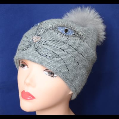 Женская шапка кошка с помпоном Vizio Италия 5562