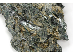 Актинолит, Россия, Северный Кавказ, КЧР, река Большой Блыб (100*46*20 мм, 87 г) №29615