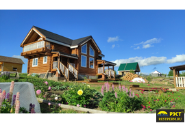 Строительство деревянного дома ручной рубки. Дата сдачи: январь 2023 года. Вставка окон: июнь 2023 года.