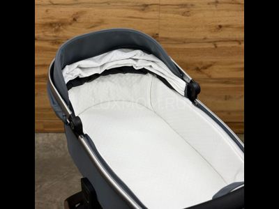 Детская коляска 3 в 1 Luxmom 811X Серый