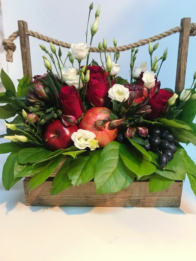 Ботва-бокс с фруктами