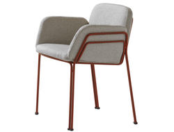 Кресло с обивкой Ari купить в Алуште