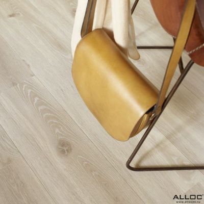 Ламинат Alloc Original Дуб Натур Элегант Матовый 04471 34 класс толщина 11 мм с фаской и подложкой 1.912 м2