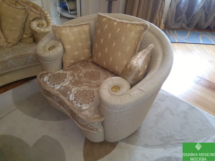 Пошив чехлов на кресло обивка тканью под шнур.