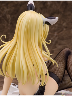 Фигурка 1/6 Сэна Касивадзаки (Kashiwazaki Sena Cow Pattern Swimsuit ver.)