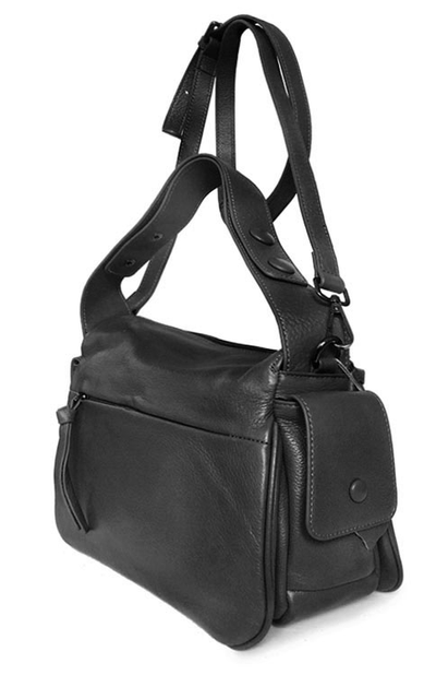 (АРТИКУЛ: 9329/1/82) СУМКА ЖЕНСКАЯ, НЕБОЛЬШАЯ, НАТУРАЛЬНАЯ КОЖА, ЧЕРНАЯ, С КАРМАНАМИ ПО БОКАМ, С ДВУМЯ ПЛЕЧЕВЫМИ РЕМНЯМИ