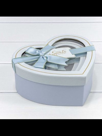 Коробка подарочная "Сердце" с окном и бантиком (голубая), 16,2*14,3*6см