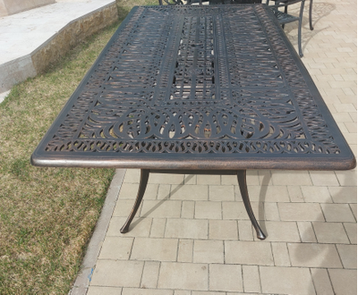 Садовый стол из литого алюминия Nairobi