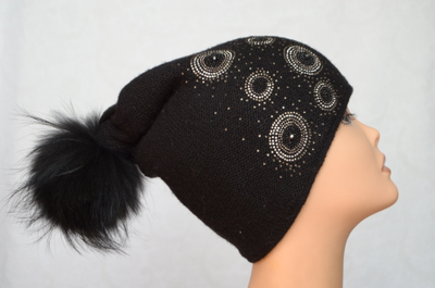 Шапка Италия с украшениями Сваровски и помпоном фото