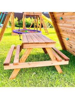 Столик Выше всех с лавочками