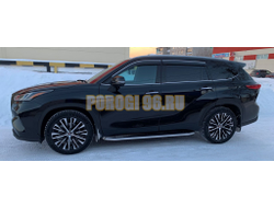 Пороги на Toyota Highlander (2021-...) Premium