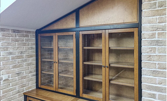 Встроенный шкаф на мансарду.