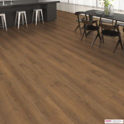 Ламинат Haro Дуб Флавия Дымчатый 544763 в интерьере гостиной