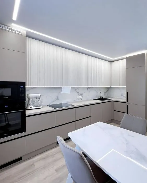 Кухня угловая, 4000*1600мм. Материал фасадов ЛДСП Egger. Срок изготовления 21 рабочий день. Цена на момент изготовления 127000 руб.