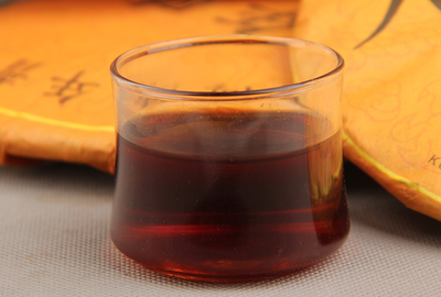 Лот 6, Юньнань Pu'er Чэнь Юнь
