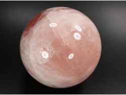 Шар Розовый кварц, Мадагаскар (70 мм, 486 г) №35382