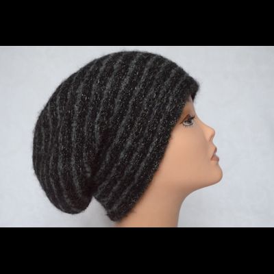 Черный вязаный берет с пайетками Vizio Италия 6507