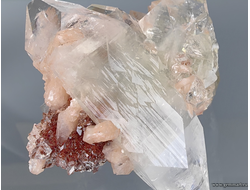 Апофиллит и гейландит. Индия. 70*70*70мм