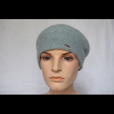 Вязаный берет голубого цвета Vizio Италия 6943