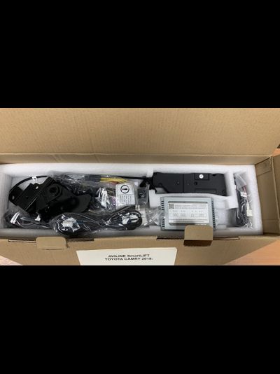 TOYOTA CAMRY Электро подъемник крышки багажника