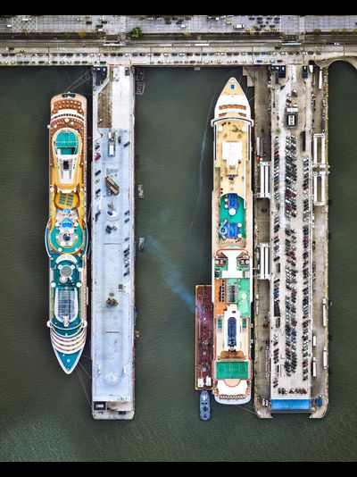 Картина обогреватель, фото круизного терминала Манхэттена