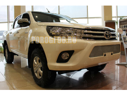 Защита радиатора Toyota Hilux 2015- chrome PREMIUM