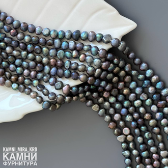 Жемчуг речной серо-радужный тонированный 6,2-7,7 мм, цена за нить 17 см
