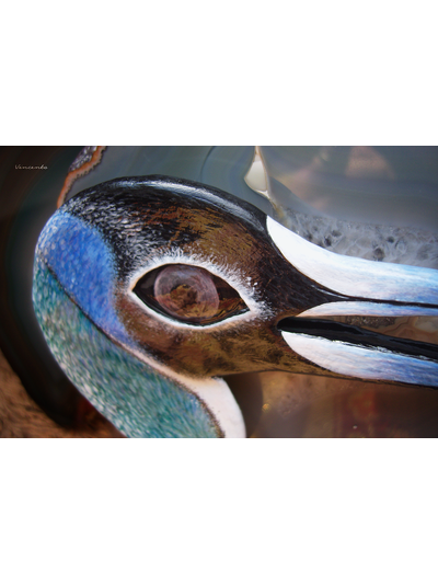 "Ледяной Пингвин Полярных Шаманов", волшебная брошь с изумрудом