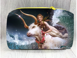 Косметичка с символикой "Быка" №8