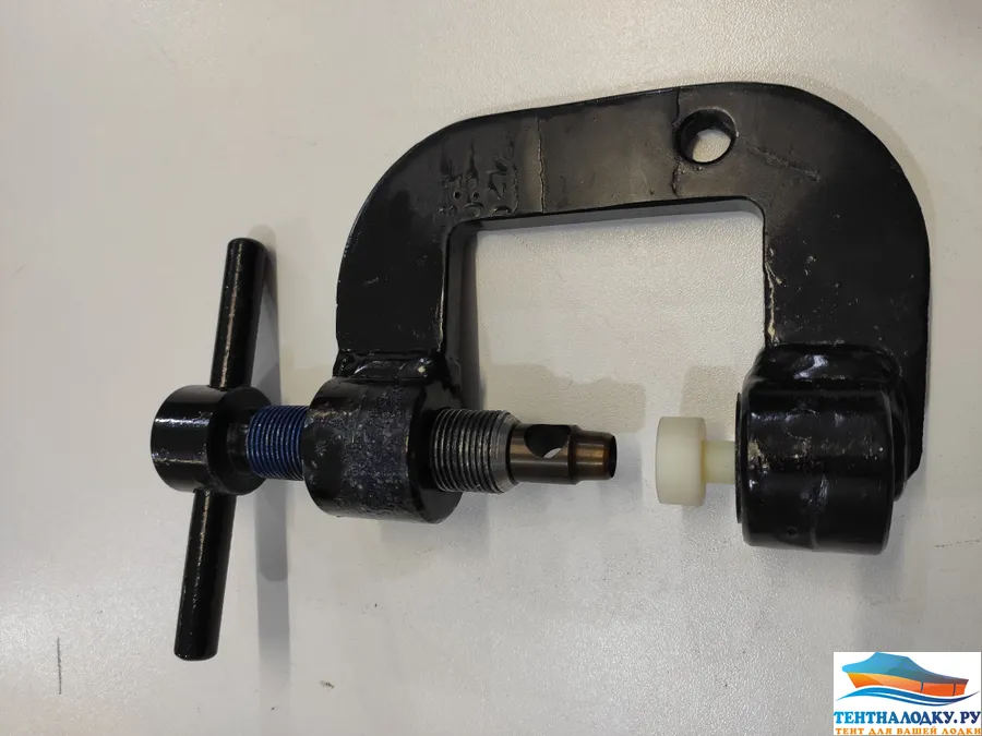 Универсальный мощный пресс для фурнитуры