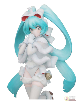 Фигурка Мику Хацунэ (Hatsune Miku Noël)