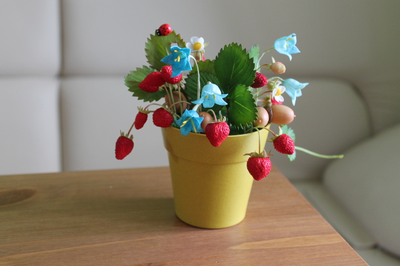 Букет из полимерной глины "Лесной подарок"