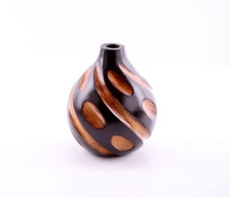 Модель № W118: ваза деревянная