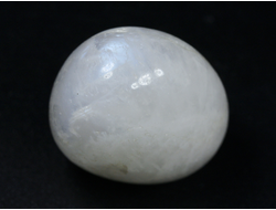 Лунный камень, Адуляр, галтовка, Индия (26*24*17 мм, 16 г) №26680