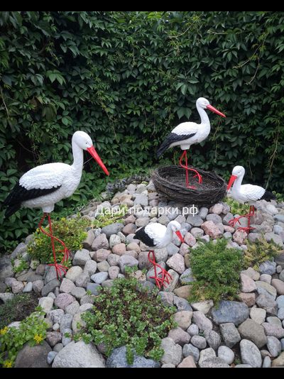 Аист 72*35см  1,1кг  полистоун Россия  1585/012665** Аист - является символом новой жизни. Согласно русским народным поверьям, аист - птица, приносящая счастье в Ваш дом. Также аист покровительствует рождению детей.