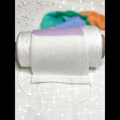 100% МЕРСЕРИЗОВАННЫЙ ХЛОПОК С СЕРЕБРИСТОЙ МИКРОПАЙЕТКОЙ 1мм, 250 грамм/2000 метров, цв. 002 белоснежный