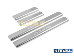 Накладки на пороги Rival для Skoda Octavia A5 / А5 рестайлинг 2004-2009/2008-2013