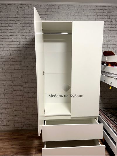 Милано 4 шкаф 2 ств Белый гладкий