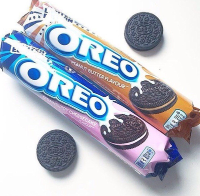 Печенье Oreo Strawberry Cheesecake с клубникой