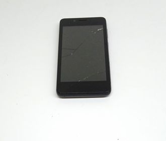 Неисправный телефон Fly FS458 ( нет АКБ, разбит экран, не включается)