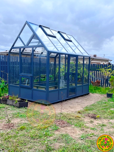 Базовая комплектация теплицы из стекла и алюминия БОТАНИК размером 3500 x 2500 мм