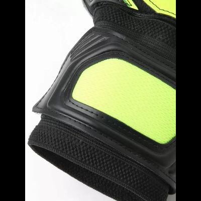 Перчатки вратарские Kelme Calella 8101ST5003-010