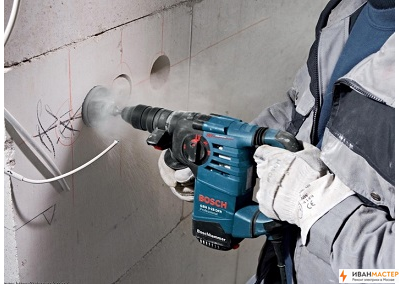 Штробление бетонных стен в частном доме ИВАНМАСТЕР