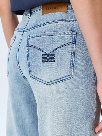 Женские джинсы прямые с деликатной варкой