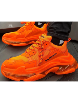 Кроссовки Balenciaga Triple S ярко-оранжевые