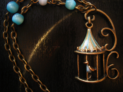 Бохо-подвеска "Птичка счастья" с кошачьим глазом