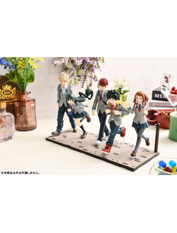 Фигурка 1/8 Кацуки Бакуго (Bakugou Katsuki School Uniform Ver.)